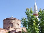 Symbole de tolérance, la basilique byzantine et le minaret ottoman {JPEG}